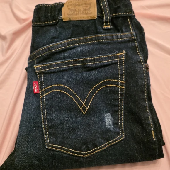 Levi's Girls Girlfriend Jeans Dark Wash Distressed. EUC Sz 12 27" Inseam. - Picture 8 of 10